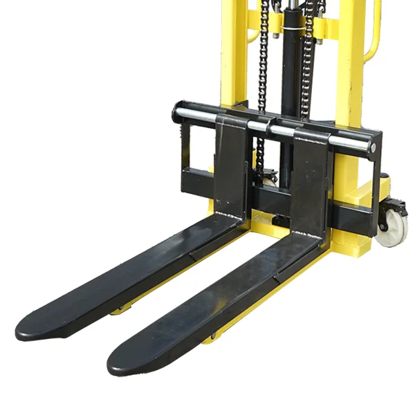 Transpalet manual cu sarcina maxima 1.5T inaltime maxima 1.6m