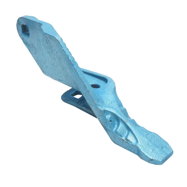 Dinte cupa lateral stanga buldoexcavator JCB 3CX cod OEM 53103209