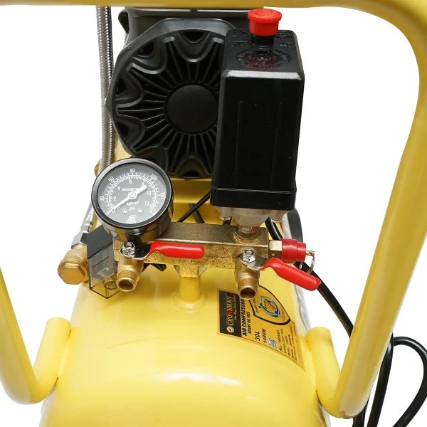 Compresor aer fara ulei silentios, volum 30L, putere 1490W/2CP presiune maxima 8 bar, volum aer aspirat 130 L/min Crownman