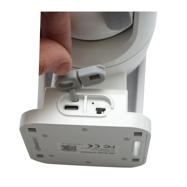 Camera supraveghere 2MP cu panou solar si baterie 18000mAh, cartela sim 4G, rotativa 360 grade PTZ, detectie umana PIR si aplicatie Ubox