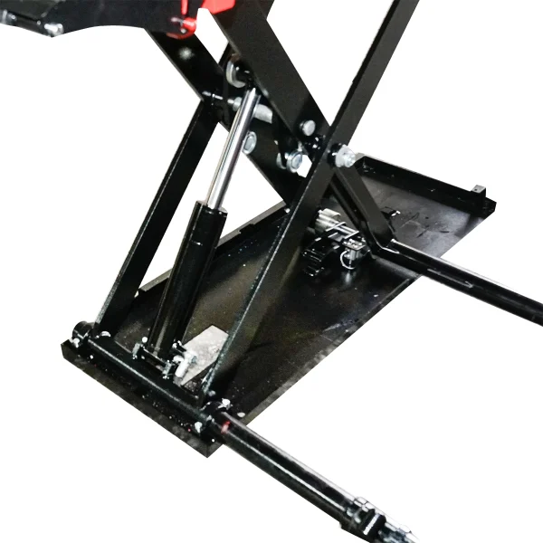 Elevator auto mobil tip foarfeca 380V, 3KW, capacitate ridicare 3200kg
